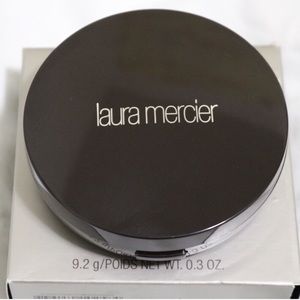 Laura Mercier Smooth Finish Foundation Powder
